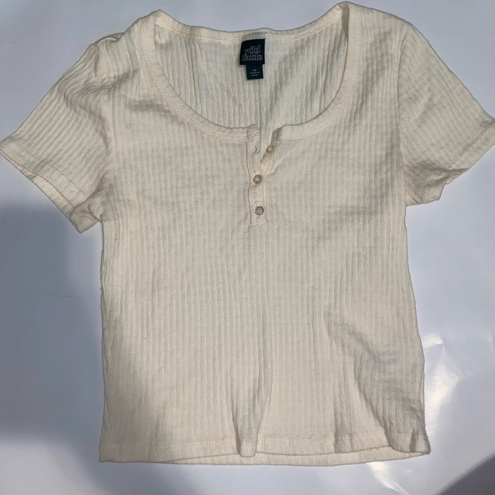 XS women’s cream crop top Wild fable